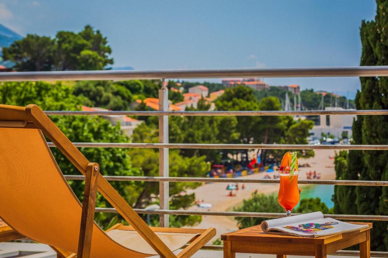 Motel Ljetni Raj Baška Voda Esterno foto
